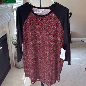 Lularoe Randy baseball t